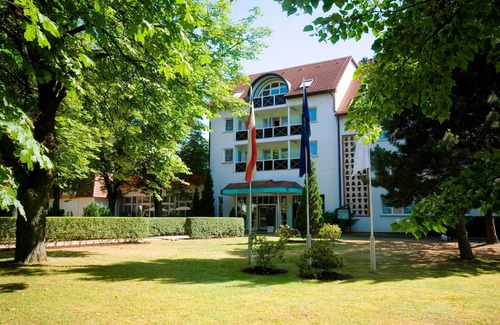 Plau am See House | Double room/terrace in the Park Chalet - Parkhotel Klüschenberg