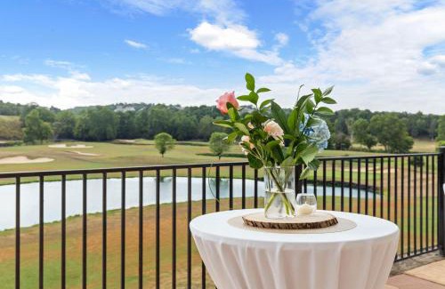 Front Royal Hotel | Doubletree By Hilton Front Royal Blue Ridge Shadows
