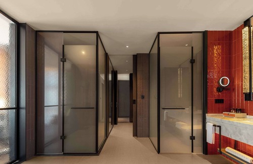 Longting District Hotel | Doubletree By Hilton Kaifeng