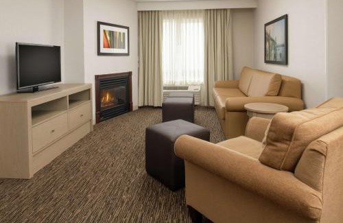 Tigard Hotel | DoubleTree by Hilton Portland Tigard