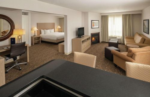 Tigard Hotel | DoubleTree by Hilton Portland Tigard