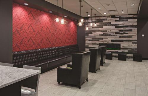 Core Hotel | DoubleTree by Hilton St Paul Downtown