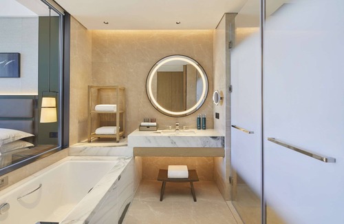 Yucheng District Hotel | DoubleTree by Hilton Ya'An