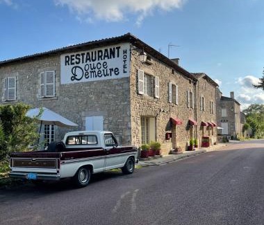 Mortemart Hotel | Douce Demeure