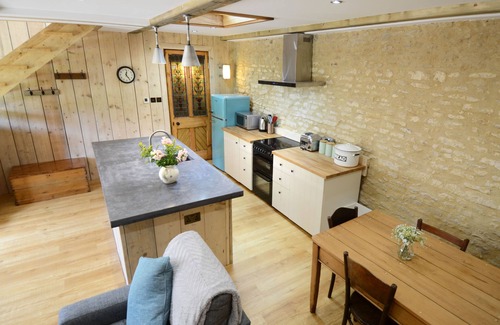 Cassington Cottage | Dove House Cottage 1