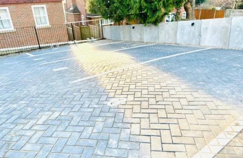 Dover Apartment | Dover Castle Luxury Apartment-Allocated Parking