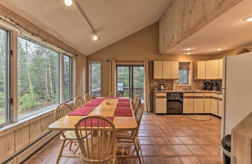 East Dover House | Dover Home: 7 Mi to Mount Snow Grand Summit Resort