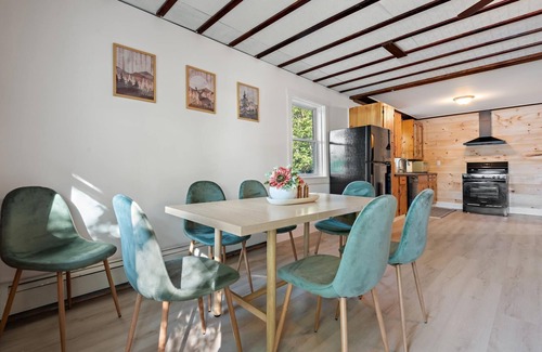 Sullivan House | Down East Maine Beach Front Escape Near Bar Harbor