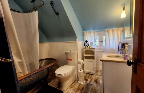 Northside Bed & Breakfast | Downen House Bed & Breakfast
