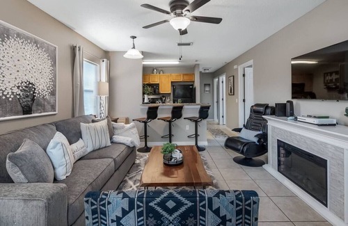 Clermont Apartment | Downtown Clermont Champions Retreat 599