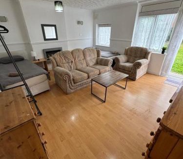 Birmingham City Centre House | Downtown Delight