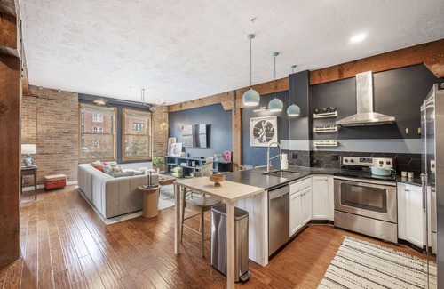 Rio Grande Condo | Downtown Loft w/Gated Parking