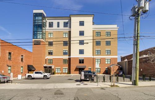 Central Business District Apartment | Downtown Lynchburg Condo with James River Views