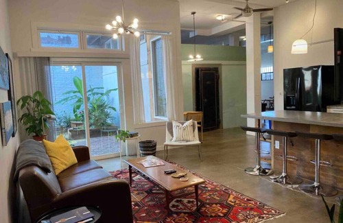 Central Business District Apartment | Downtown Lynchburg, Vault Loft, 1,500 sq. ft., Va