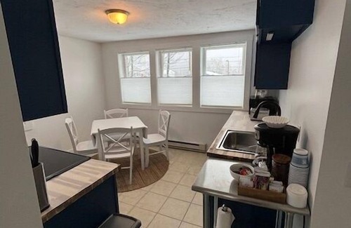 Meredith Condo | Downtown Meredith Hideaway! Lake Winnipesaukee and Lake Waukewan!