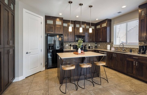 Moab House | Downtown Moab | Entrada | Pool Hot Tub | Near Arches