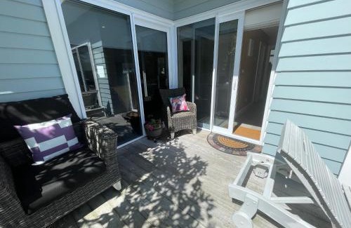 Mount Maunganui Villa | Downtown Mount Cottage