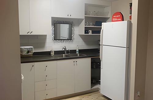 Downtown Halifax Apartment | Downtown one bedroom/Historic Bauer Terrace