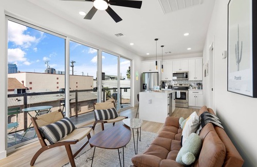 Downtown Phoenix Condo | Downtown Phoenix Near Chase Field & Phoenix Suns stadium