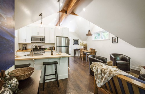 Durango House | Downtown, Private, Central AC