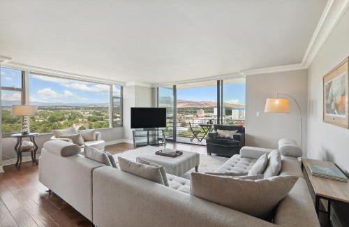 Downtown Reno Apartment | Downtown Reno Penthouse with Panoramic Views