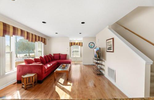 Ocean City House | Downtown Villa near Boardwalk and Beach
