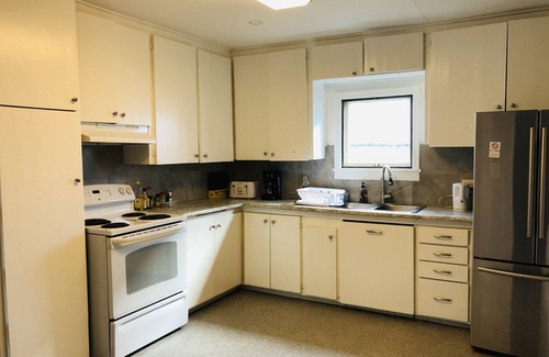 Whitehorse House | Downtown Whitehorse Deluxe Rental