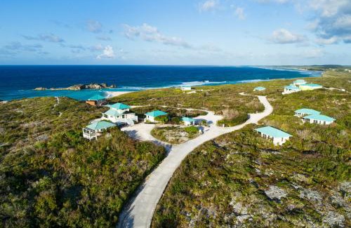 Conch Bar House | Dragon Cay Resort Mudjin Harbour