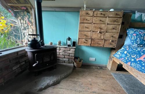 Buckton Cabin | Dragonfly Lodge