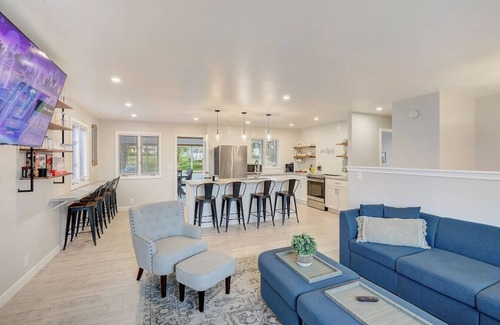 Baraboo House | Draper Vacation Home - Families & Friends Welcome