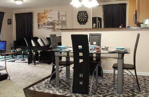 O'Fallon House | Dream Away Home