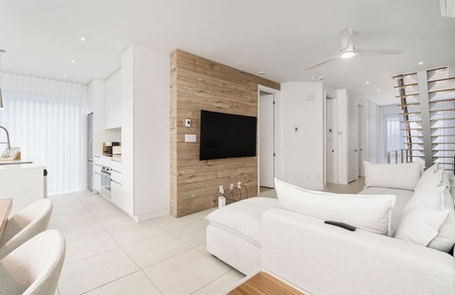 Laval Condo | Dream Home Retreat - Condo in Laval with Spa