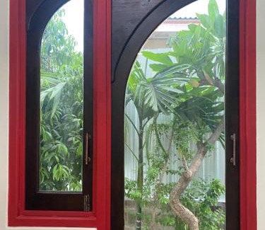 Thani Bed & Breakfast | Dream House Lodge
