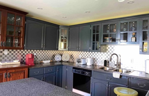 Tweed Cottage | Dream Lake House for family vacation and your family will have a lot of fun