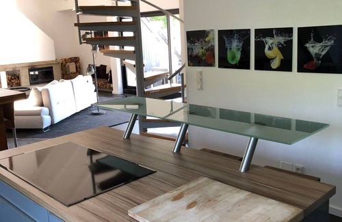 Ruettenscheid Apartment | Dream loft near Messe Essen/Düsseldorf with loggia and private elevator.