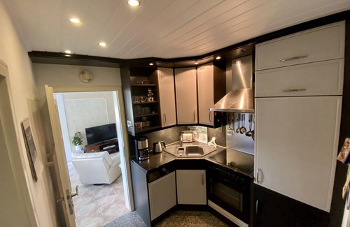 Godern House | Dream vacation home on Lake Schwerin ✓ Vacation with dog & fishing on private beach ✓