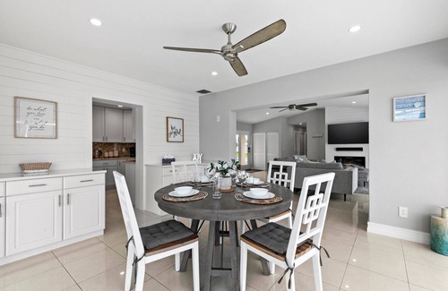 Marco Island House | Dream Waterfront Oasis - Deluxe Retreat For Family