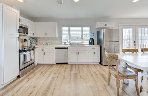 Surfside Beach House | Dreamed Getaway