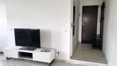 Pelguranna Apartment | DreamsNest