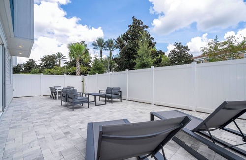 Reunion Apartment | Dreamy Brand New 4BR in Reunion Resort – Great for Families!