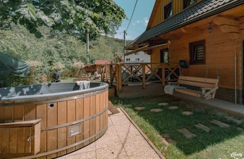 Oscadnica House | Drevenice Wars & Sawa