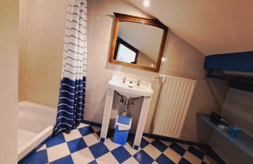 Nisramont House | Dri les Courtils