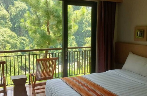 Pasirjambu Hotel | Driam Riverside Resort