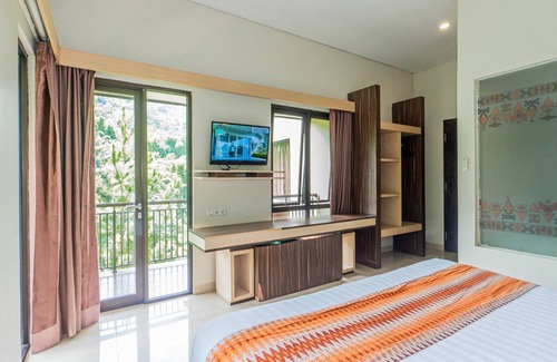Pasirjambu Hotel | Driam Riverside Resort