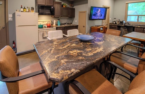Grand Bend Cottage | Driftwood Coach House