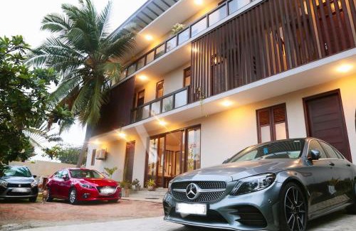 Uswetakeiyawa House | Driftwood Villa