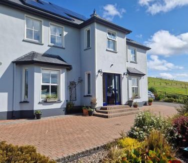 Fivemilebourne House | Drummonds House