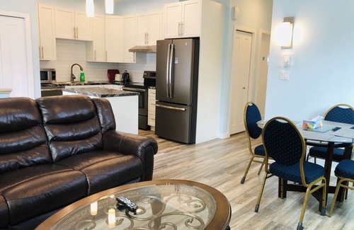 Whitehorse House | DT Whitehorse Deluxe Condo