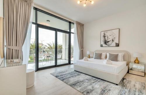 Discovery Gardens Villa | Dubai Luxury 4BR Villa in Murooj Al Furjan