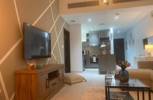 Nad Al Sheba Condo | DUBAI MARINA 1Bed Apartment Seaview, walk to JBR